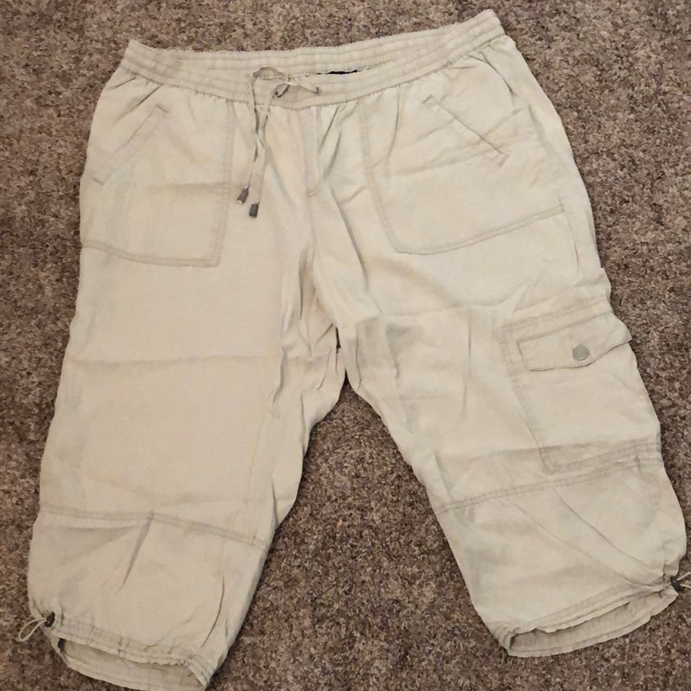 Summer capris
